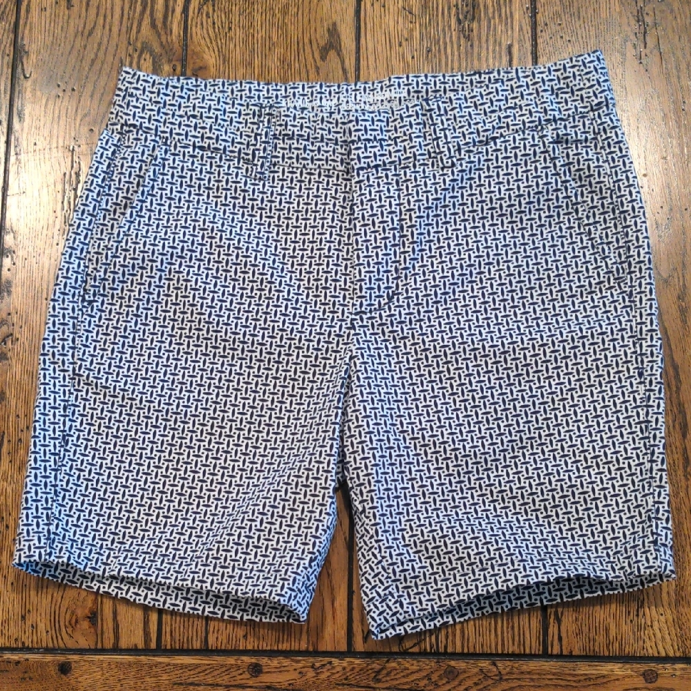 Khakis By Gap Bermuda Shorts Navy White Patterned Size 0